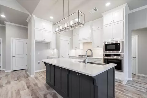 1714 Zayden Ln, Norman, OK 73072