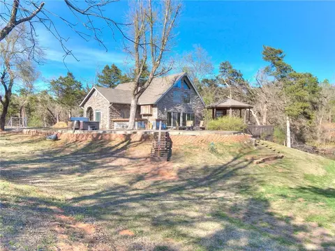 834 N Macarthur Blvd, Crescent, OK 73028 photo 6