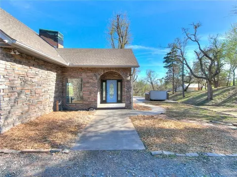 834 N Macarthur Blvd, Crescent, OK 73028 photo 25