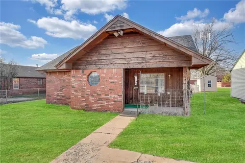 916 E Whitmer, Sentinel, OK 73664