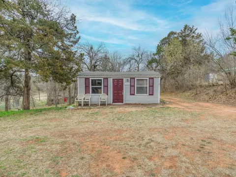 20975 E 8th St, Hinton, OK 73047 photo 4