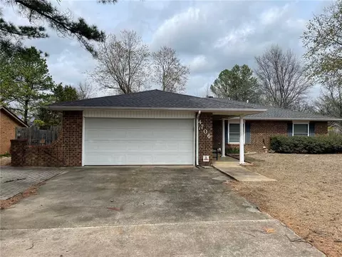 4706 Emporia St, Muskogee, OK 74401