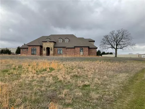 45945 E Benson Park Rd, Shawnee, OK 74801