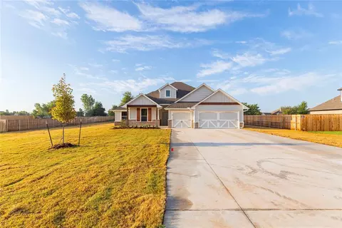 9881 Rita Blanca Rd, Edmond, OK 73025