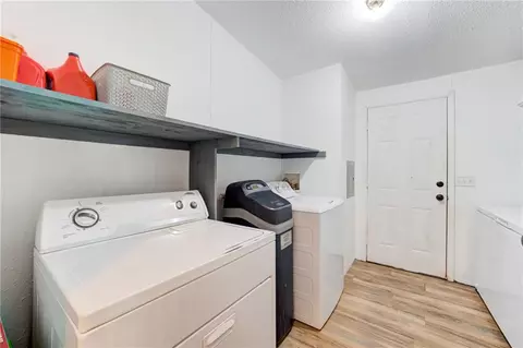9701 E Horseshoe Ln, Moore, OK 73160 photo 42