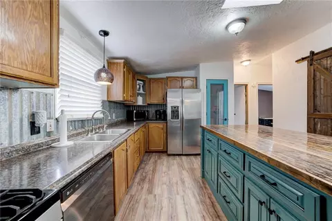 9701 E Horseshoe Ln, Moore, OK 73160 photo 22