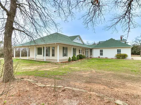 302 Our Rd, Mcloud, OK 74851 photo 2
