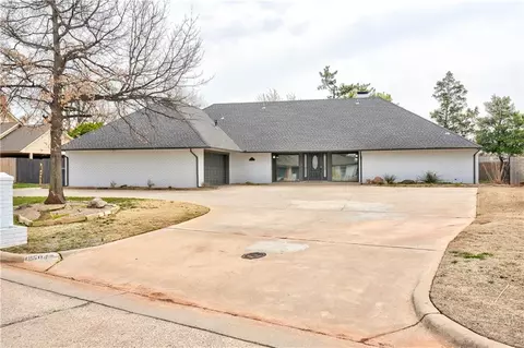 12504 Arrowhead Ter, Oklahoma City, OK 73120