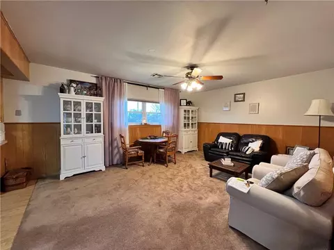 1017 E Grant St, Sentinel, OK 73664 photo 11