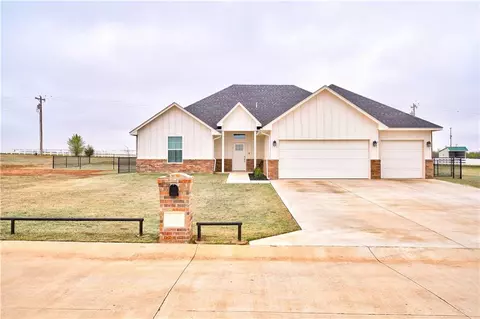 1125 Kelly Farm Rd, Edmond, OK 73025