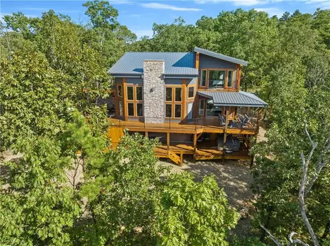 1003 Carter Mountain Trl, Broken Bow, OK 74728