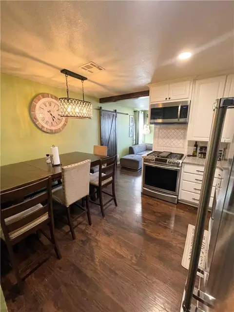 1104 E Sycamore Ave, Altus, OK 73521 photo 7