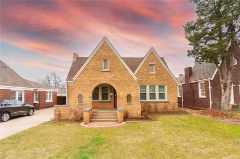 2805 NW 21st St, Oklahoma City, OK 73107
