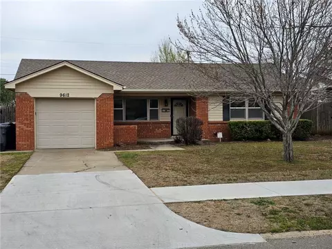 9612 Ridgeview Dr, Oklahoma City, OK 73120