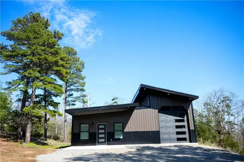 110 S 82 Hwy, Red Oak, OK 74563