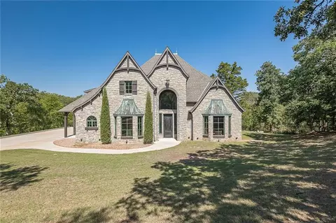 9601 E Memorial Rd, Jones, OK 73049 photo 4