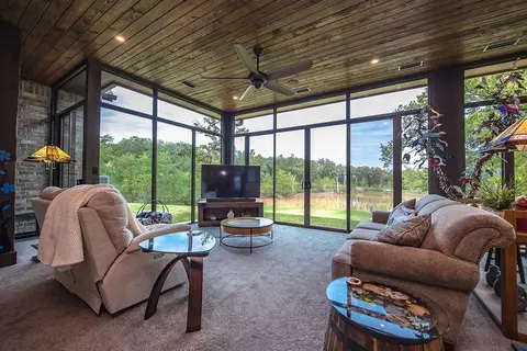 9601 E Memorial Rd, Jones, OK 73049 photo 5