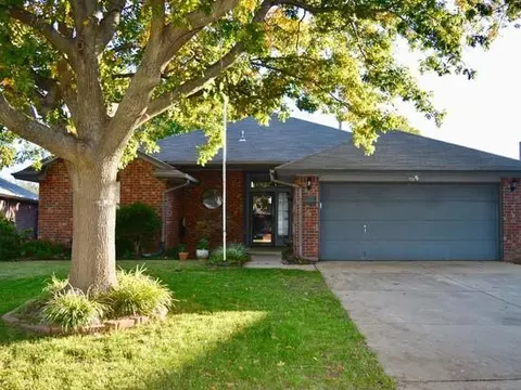 1000 Golden Eagle Dr, Norman, OK 73072