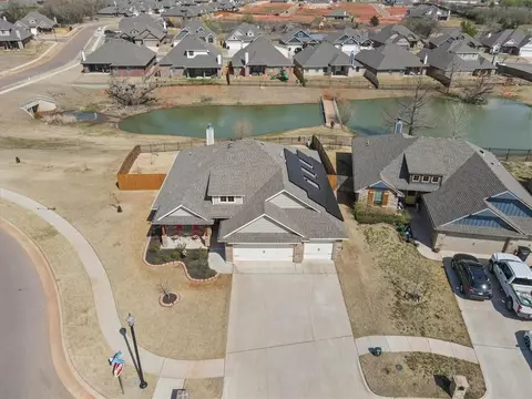 3416 Huron Cir, Moore, OK 73160 photo 4