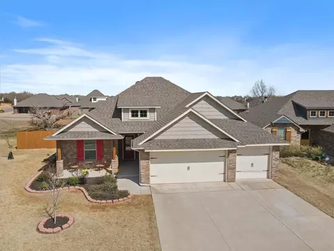 3416 Huron Cir, Moore, OK 73160 photo 2