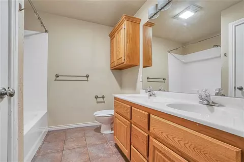 2901 Hunter Pointe, Altus, OK 73521 photo 31