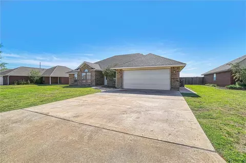 2901 Hunter Pointe, Altus, OK 73521 photo 4
