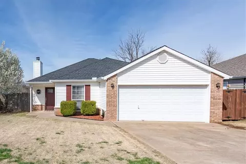 1021 Cedarcrest St, Norman, OK 73071 photo 1
