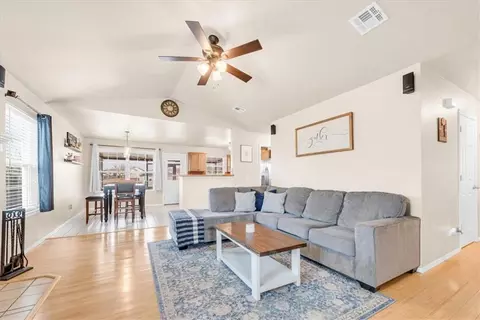 1021 Cedarcrest St, Norman, OK 73071 photo 3