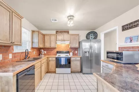 1021 Cedarcrest St, Norman, OK 73071 photo 9
