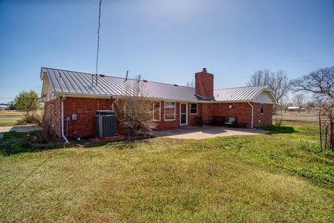 258400 E 805 Rd, Watonga, OK 73772 photo 17