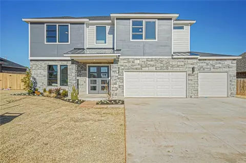 8917 NW 135th Pl, Oklahoma City, OK 73142