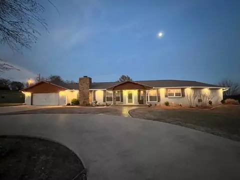 10770 N Pvt 3005 Dr, Lindsay, OK 73052