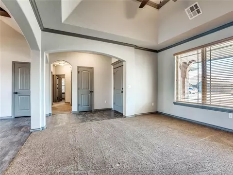 20615 Frontier Ave, Harrah, OK 73045 photo 12