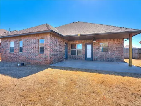 20615 Frontier Ave, Harrah, OK 73045 photo 5