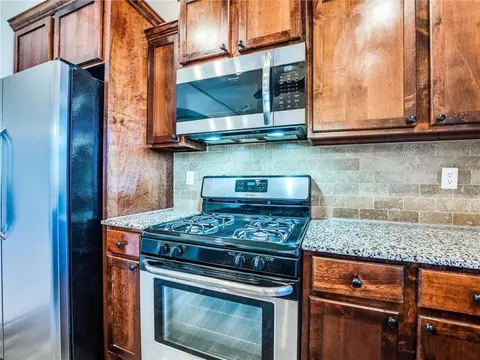 20615 Frontier Ave, Harrah, OK 73045 photo 27