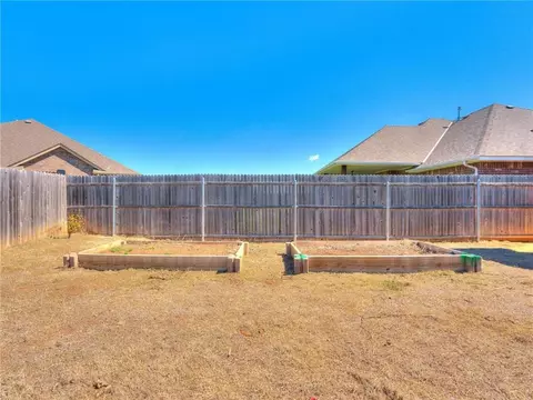 20615 Frontier Ave, Harrah, OK 73045 photo 6