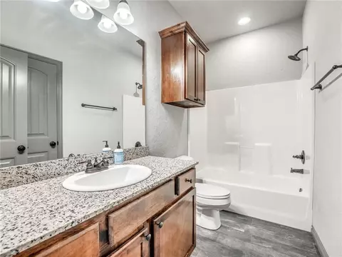 20615 Frontier Ave, Harrah, OK 73045 photo 15