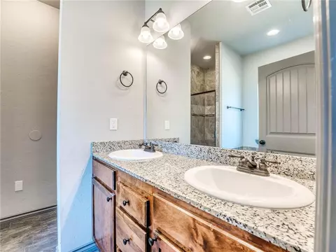 20615 Frontier Ave, Harrah, OK 73045 photo 33