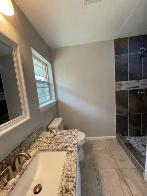 114 Pickard Dr, Mcloud, OK 74851 photo 6
