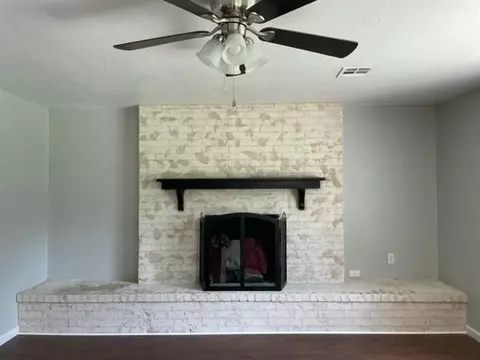114 Pickard Dr, Mcloud, OK 74851 photo 4