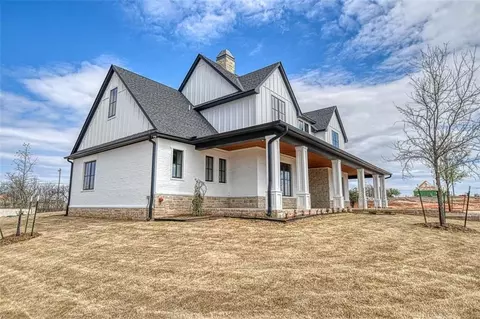 4300 Rustic Trl, Moore, OK 73160 photo 3