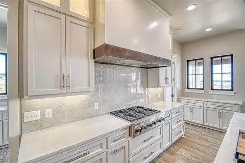 4300 Rustic Trl, Moore, OK 73160 photo 15