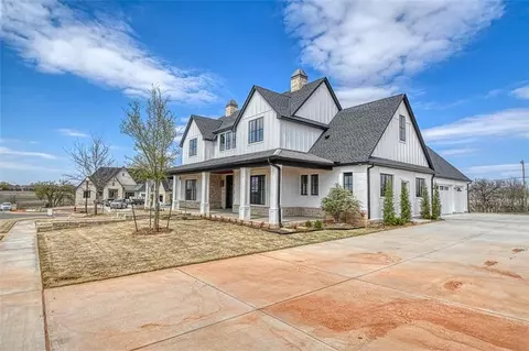 4300 Rustic Trl, Moore, OK 73160 photo 4