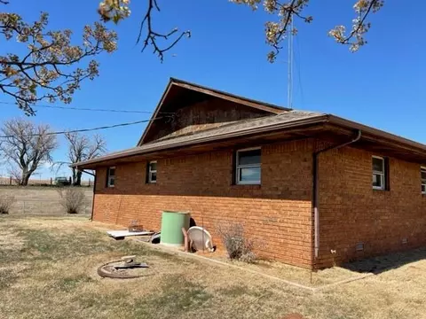 224352 E 800 Rd, Putnam, OK 73659 photo 3