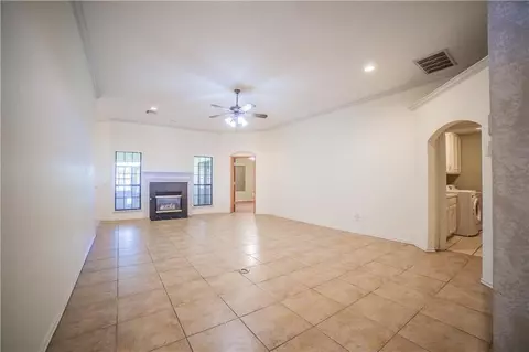 1141 Pinehurst Dr, Norman, OK 73072 photo 4