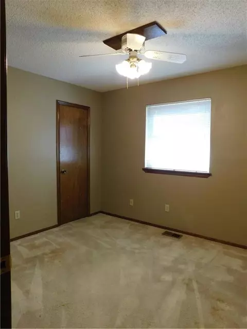 14116 Apache Dr, Edmond, OK 73013 photo 24