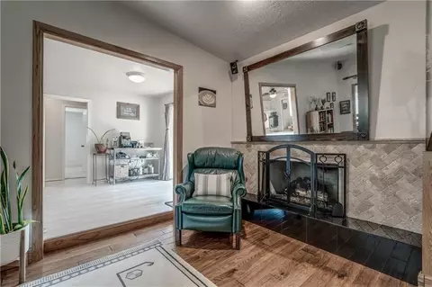 612 E 9th St, Edmond, OK 73034 photo 5