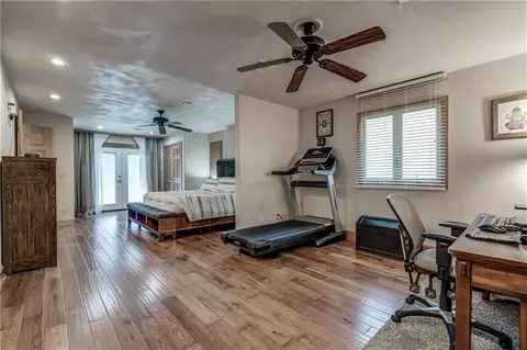 612 E 9th St, Edmond, OK 73034 photo 21