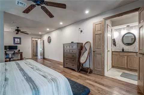612 E 9th St, Edmond, OK 73034 photo 19
