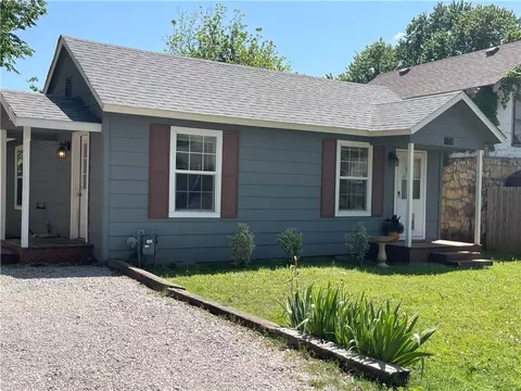120 E Jefferson St, Pauls Valley, OK 73075